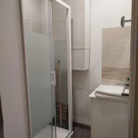 Le Mau Apartment *